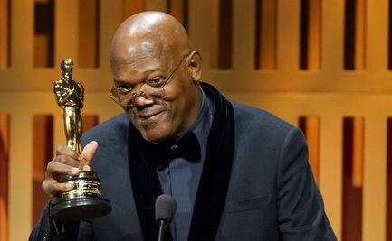 Samuel L. Jackson gana su primer Oscar, recibe la estatuilla honorífica de la Academia