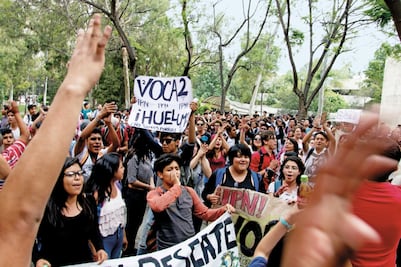 IPN pide a alumnos reconsiderar el paro