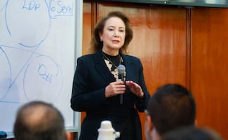 La autoridad como juzgador se gana con estudio y trabajo: Yasmín Esquivel; comparte reflexiones de la responsabilidad jurisdiccional