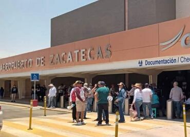 Maestros de Zacatecas radicalizan protestas; bloquean aeropuerto y vías férreas