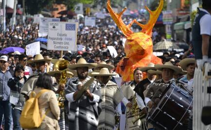 Marchan alumnos y académicos de UAEM en Morelos