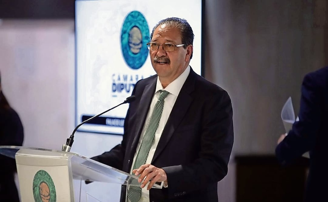 El legislador Reginaldo Sandoval pidió a Morena “que reflexione”, porque se debe cuidar la ruta de la pluralidad partidaria. Foto: Especial