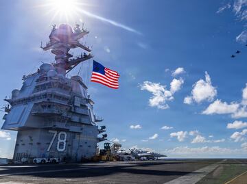 EU divulga las primeras imágenes del portaaviones Gerald Ford en el Atlántico; la misión elimina "narcoterroristas", asegura