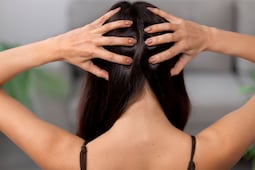 Cómo se debe lavar el cabello grasoso