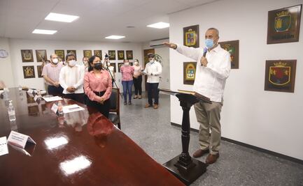 Tras licencia de Adán Augusto, protesta Carlos Merino como gobernador provisional de Tabasco