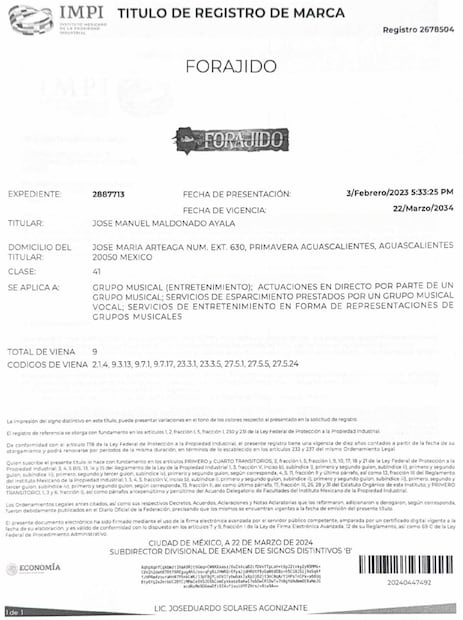 Los documentos muestran que Grupo Forajido pidió al IMPI negar el registro de “El Forajido” al considerar que puede confundirse con su marca “Forajido”, vigente hasta 2034. Anexó carteles, registros y pruebas de uso. En otra constancia, INDAUTOR muestra que “Christian Nodal” aparece como reserva a nombre del padre del cantante al 100%.