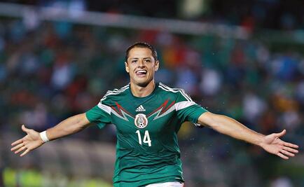 Mexico’s all time top scorer Javier “Chicharito” Hernández signs with LA Galaxy