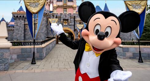Aumentan precios de entradas a Disneyland