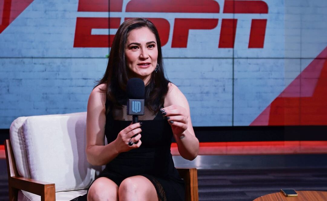 Sabe que sus análisis pueden no gustar, pero está segura de que lo hace bien. (18/02/2025) Foto: Fernanda Rojas | El Universal