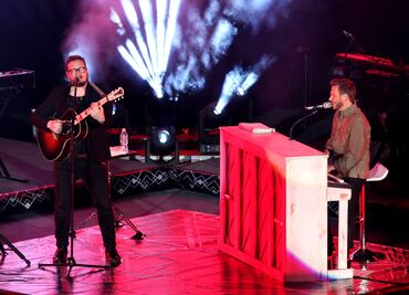 Sin Bandera emociona al Auditorio con su regreso