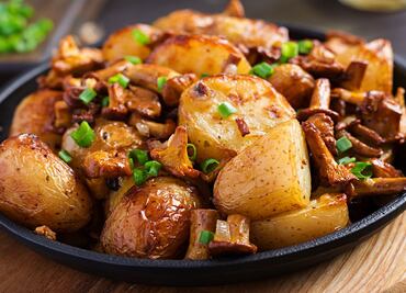 Prepara unas papas con salsa a la cerveza y gana una freidora de aire