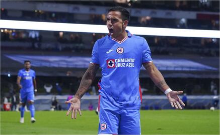 Cruz Azul sabe dominar al América en “su casa”