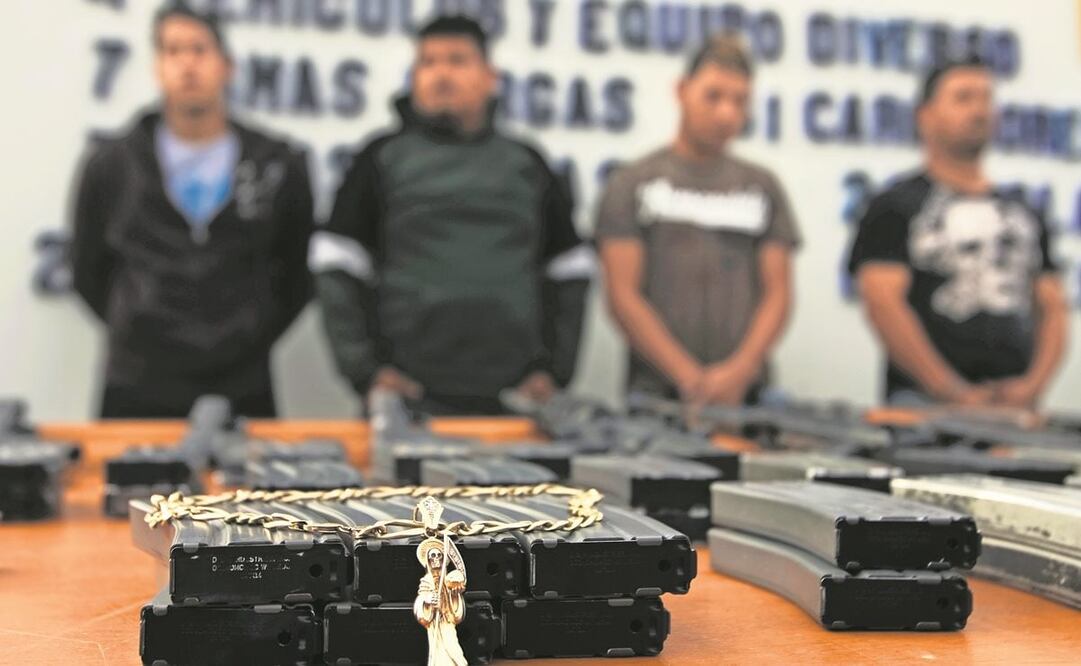 Municiones confiscadas por el ejército mexicano a delincuentes en Tijuana. Expertos en AL advierten que muchas municiones mexicanas terminan en manos criminales. Foto: AP. Archivo