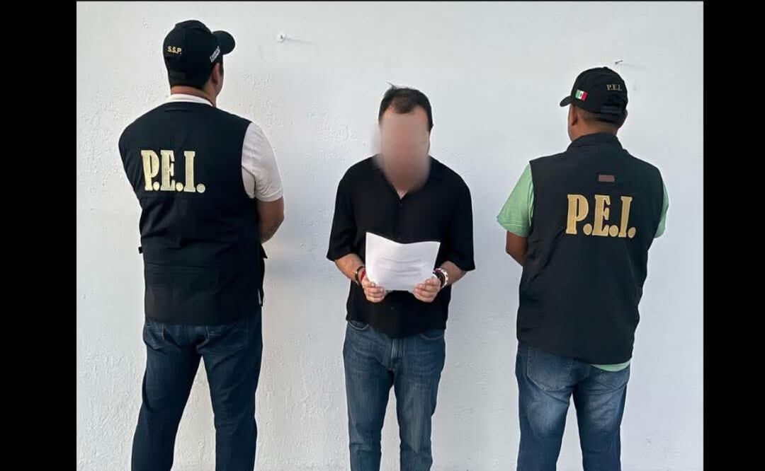 Detienen a exfuncionario de Campeche; lo acusan de desvío millonario en publicidad. Foto: Especial