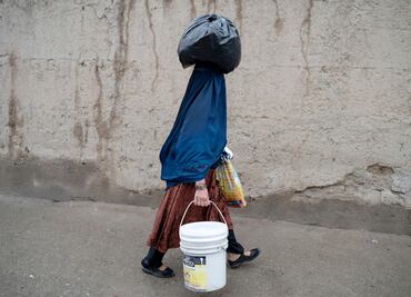 Talibanes buscan reinstaurar lapidación a mujeres en caso de adulterio