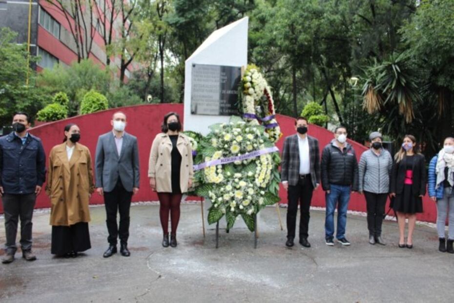 Recuerdan a víctimas de los sismos de 1985 y 2017 en Tlatelolco