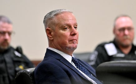 Declaran culpable de homicidio al padre de autor del tiroteo en Georgia; ignoró señales de que Colt Gray podría replicar matanza