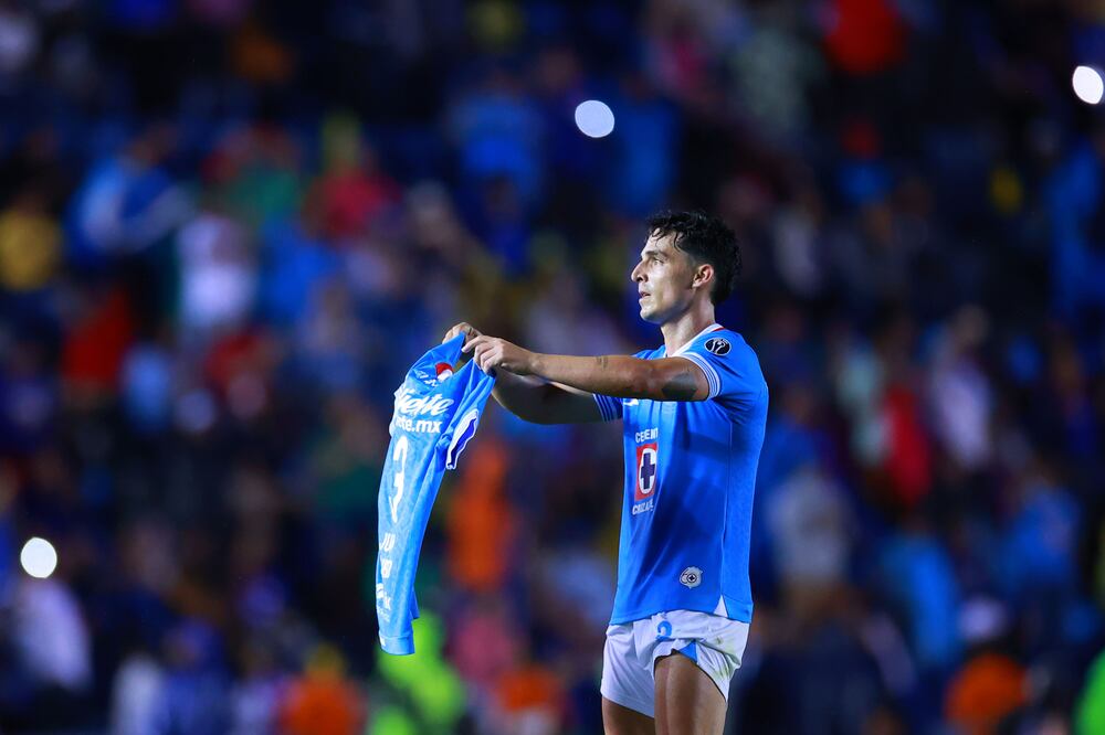 Lorenzo Faravelli y su homenaje a Juan Izquierdo, durante el Clásico Joven del Apertura 2024 - Foto: Imago7