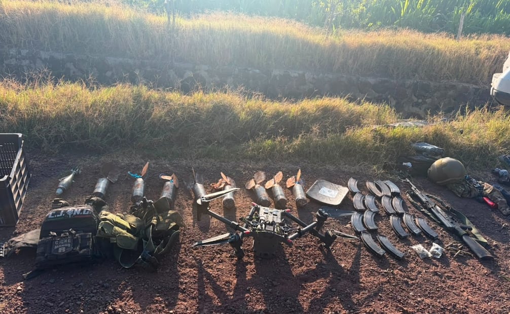 Detención de la pareja e hija de "Tío Lako" por Fuerzas federal. Foto: Especial