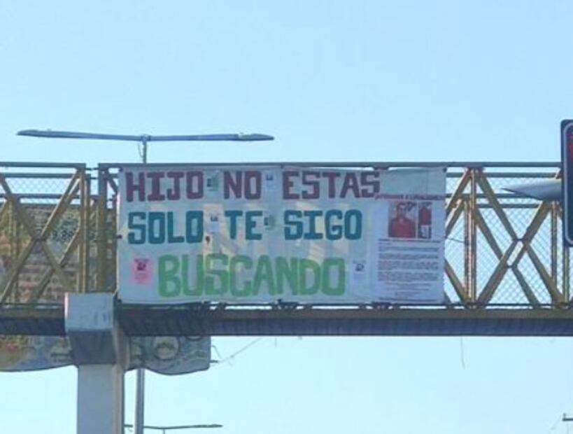 “No estás solo, te sigo buscando”: padre dedica mensaje desde puente a su hijo desaparecido en Oaxaca