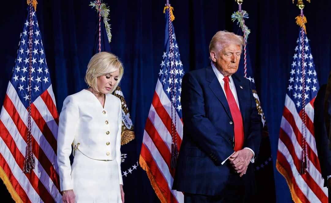 El presidente estadounidense Donald Trump y la televangelista Paula White, ayer en el Desayuno Nacional de Oración en el Capitolio en Washington (07/02/2025) Foto: Aaron Schwartz | EFE