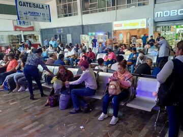 Semana Santa 2024: decenas de chilangos se preparan para salir de vacaciones