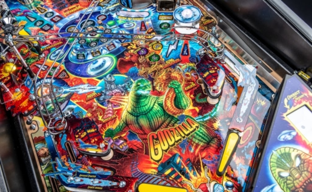 Cuánto cuesta jugar con un pinball en el nuevo showroom de CDMX