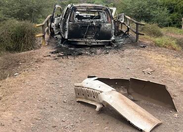 Rescatan cuerpos calcinados en interior de camioneta en Michoacán; auto fue detonado por artefacto explosivo improvisado