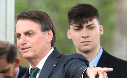 Hijo menor de Jair Bolsonaro da positivo al coronavirus