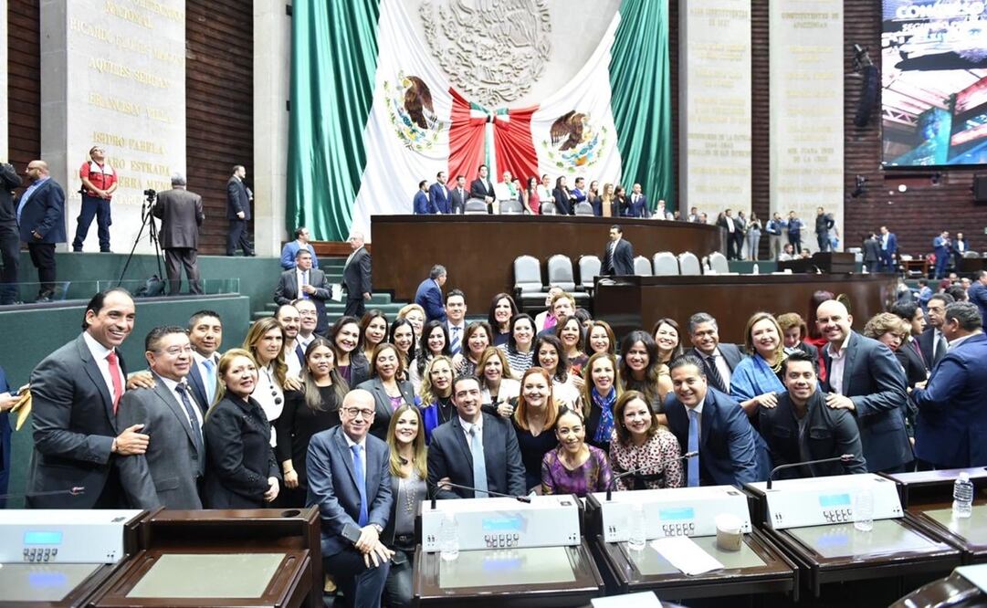 Bancada del PAN en la Cámara de Diputados / Tomada de Twitter @FeliFerMacias