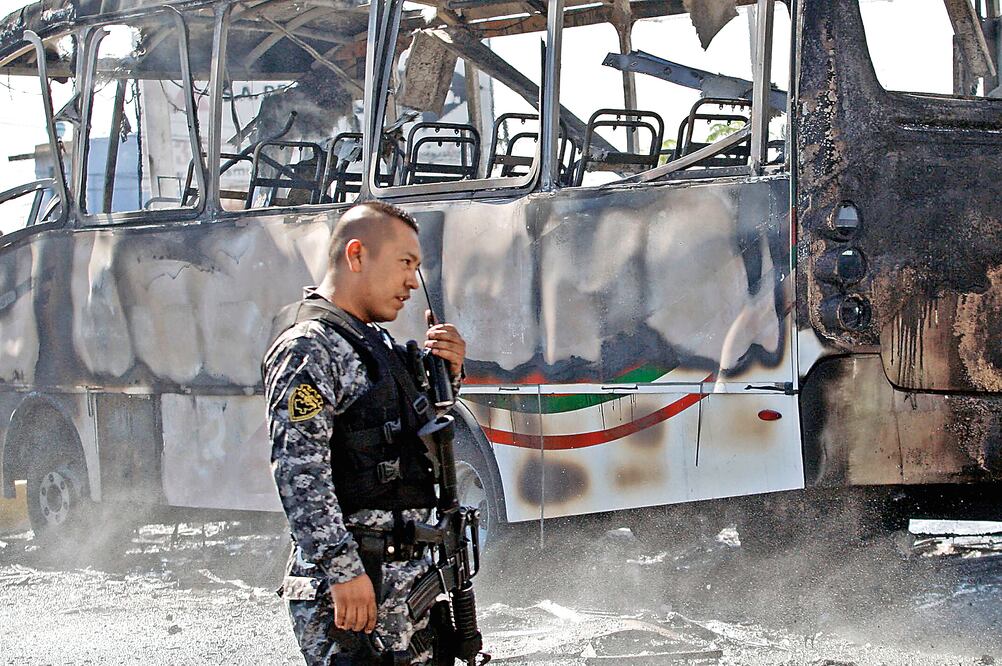 El narcotraficante más buscado por el gobierno federal es el líder del CJNG, Nemesio Oseguera Cervantes, conocido como El Mencho. Su organización ha protagonizado enfrentamientos contra Fuerzas Armadas y elementos federales en esa entidad