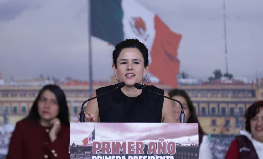 Luisa María Alcalde, dirigente nacional de Morena, encabezó este miércoles 1 de octubre el evento "Primer de año. Primera Presidenta. 7 años de la Cuarta Transformación”, en el Museo de la Ciudad de México. Foto: Fernanda Rojas/ EL UNIVERSAL