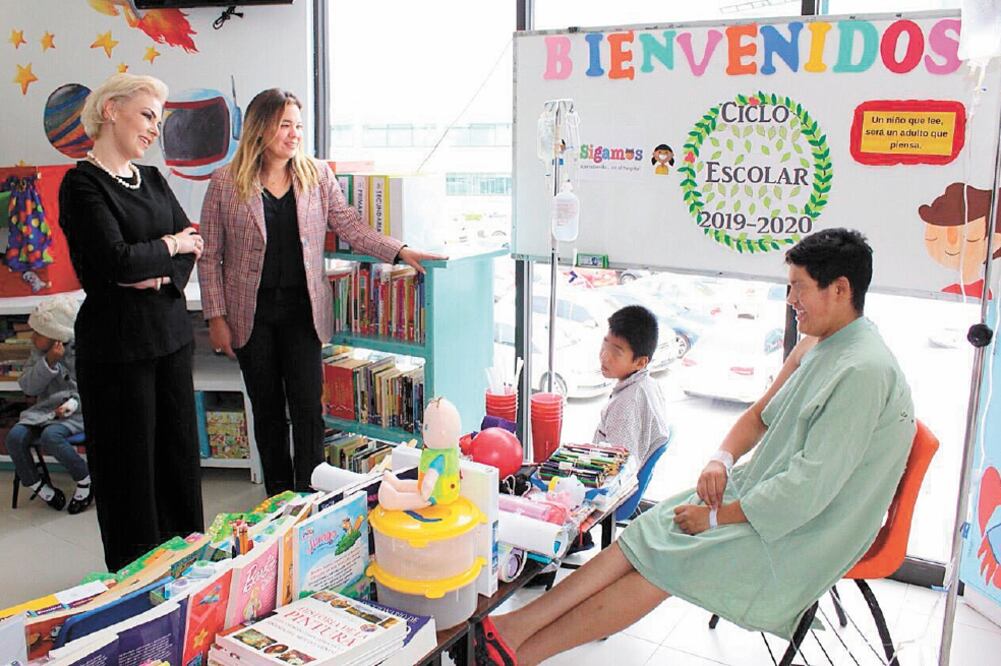 Voluntariado. La estrategia permite a los menores que reciben tratamiento ser asistidos por personal docente asignado. Foto/ESPECIAL
