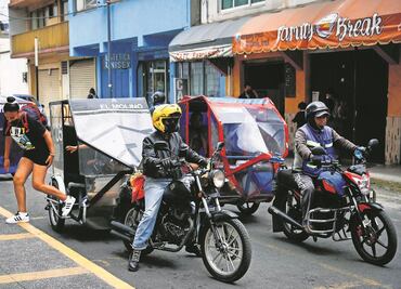 Qué opinan los usuarios de los mototaxis en CDMX: "Como los checan pueden mejorar el servicio"