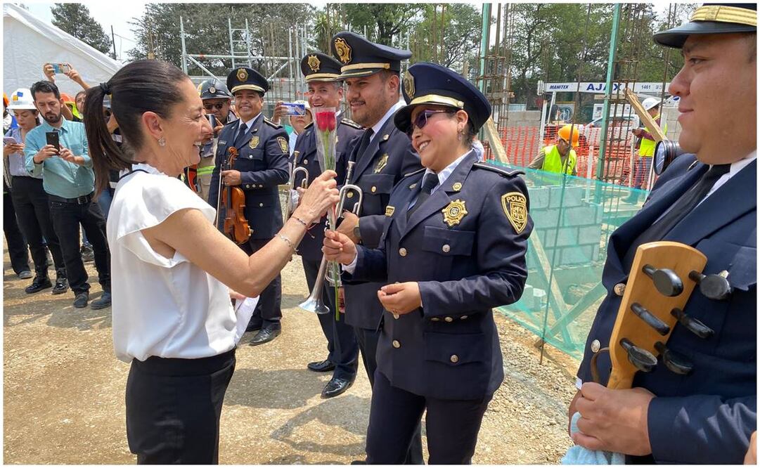 Con mariachi reciben a Claudia Sheinbaum y mamás de la alcaldía Miguel Hidalgo. Foto: Salvador Corona/ EL UNIVERSAL