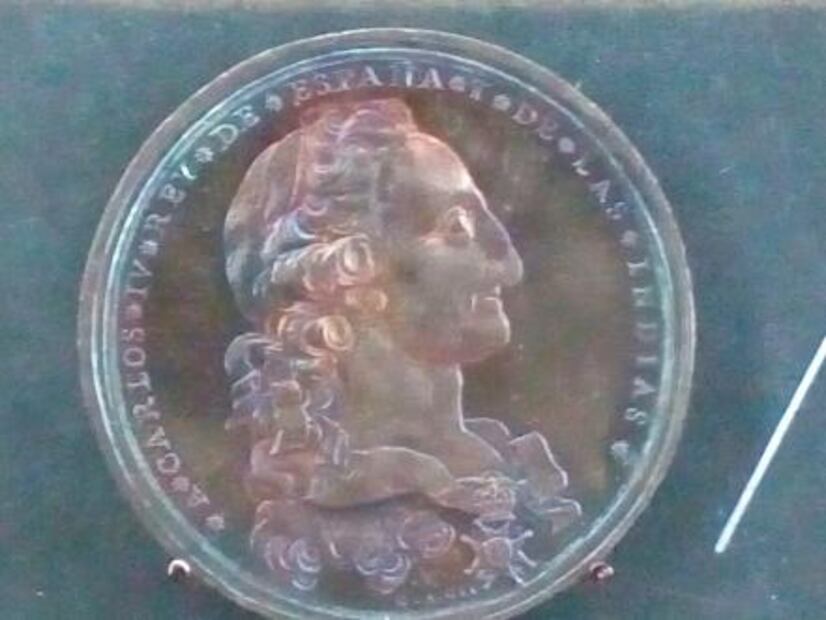 Cuando los billetes eran cuadrados y las monedas no eran redondas