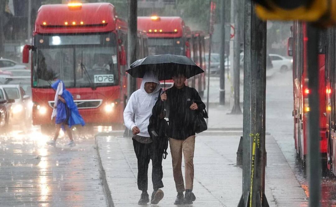 Con el Frente Frío número 6 también se esperan rachas de viento de 40 a 60 km/h y tolvaneras. Foto: Cuartoscuro archivo/EL UNIVERSAL