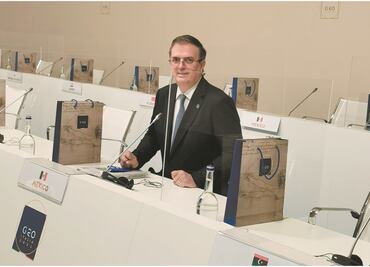 México busca redefinir con EU actividades esenciales en frontera común: Ebrard