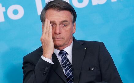 Brasil no tiene recursos para combatir incendios en la Amazonia: Bolsonaro