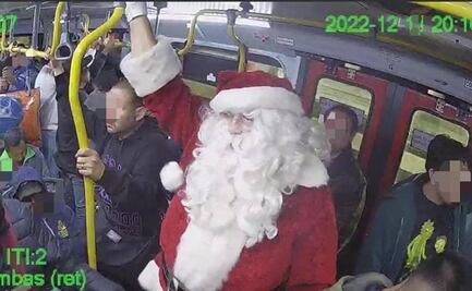 ¡Santa Claus viaja en Metrobús! Ya está en la CDMX