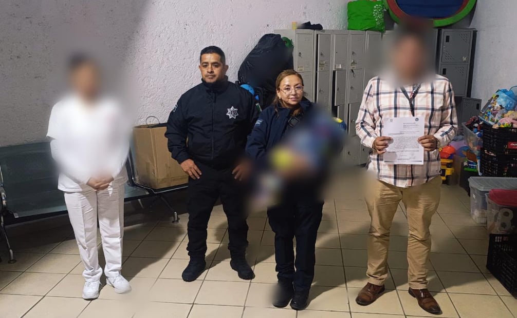 Rescatan a bebé abandonada en Ecatepec; menor quedó bajo resguardo del DIF.
Foto: Especial.