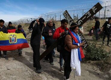 Migrantes ecuatorianos en México: primeras víctimas de ruptura diplomática, denuncia organización