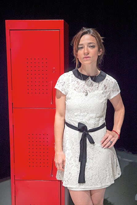 Marianna Burelli interpreta a una abogada obsesionada con la limpieza (IVÁN STEPHENS. EL UNIVERSAL)