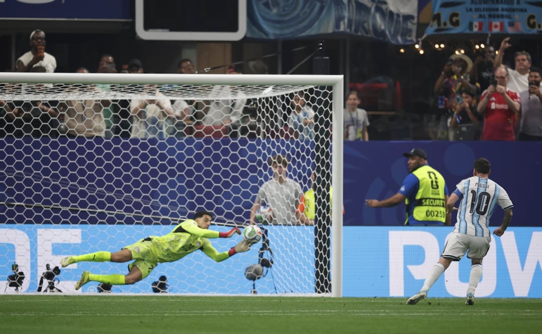 Argentina suma ocho penaltis a su favor en los últimos 12 juegos en mundiales / Foto: Imago7