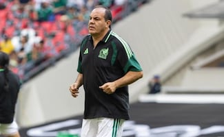 Cuauhtémoc Blanco brilla junto a Ronaldinho en partido de Leyendas