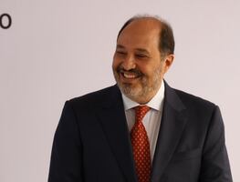 Cárdenas Batel pidió a Calderón intervención del Ejército en Michoacán: Ramírez Acuña; "él no podía controlar la violencia", afirma