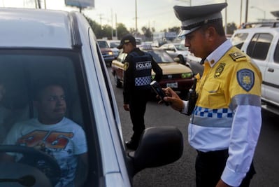 Piden a Mancera prorrogar 60 días reglamento de tránsito