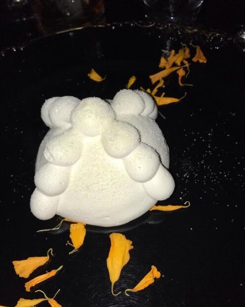 Celebran "cena negra" en San Miguel de Allende