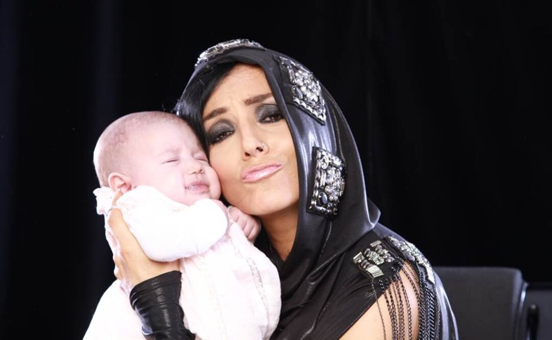 Ivonne pide una cadena de oración en favor de su hija Foto: Cortesía