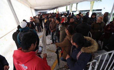 Por segundo día consecutivo se reportan largas filas para reemplacamiento en Edomex